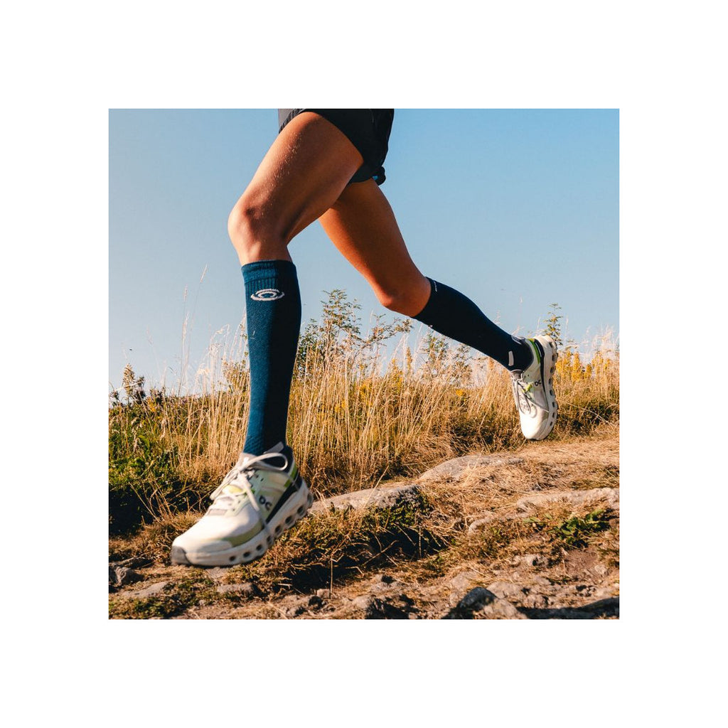 TRAIL ULTRA COMPRESSION – Blue/Grey (3)